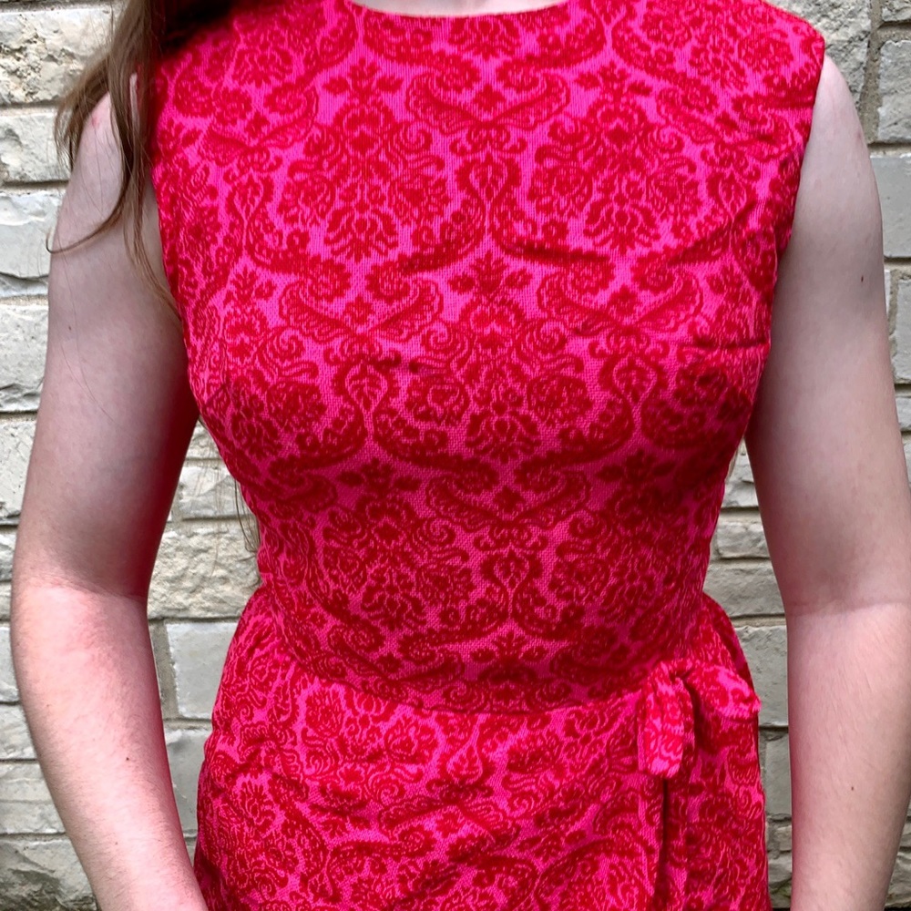 VTG 1960s Bright Pink Damask Wrap Cocktail Dress - Picture 2 of 4